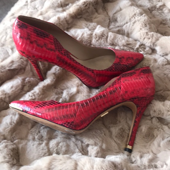 Shoes - Picture 4 of 4